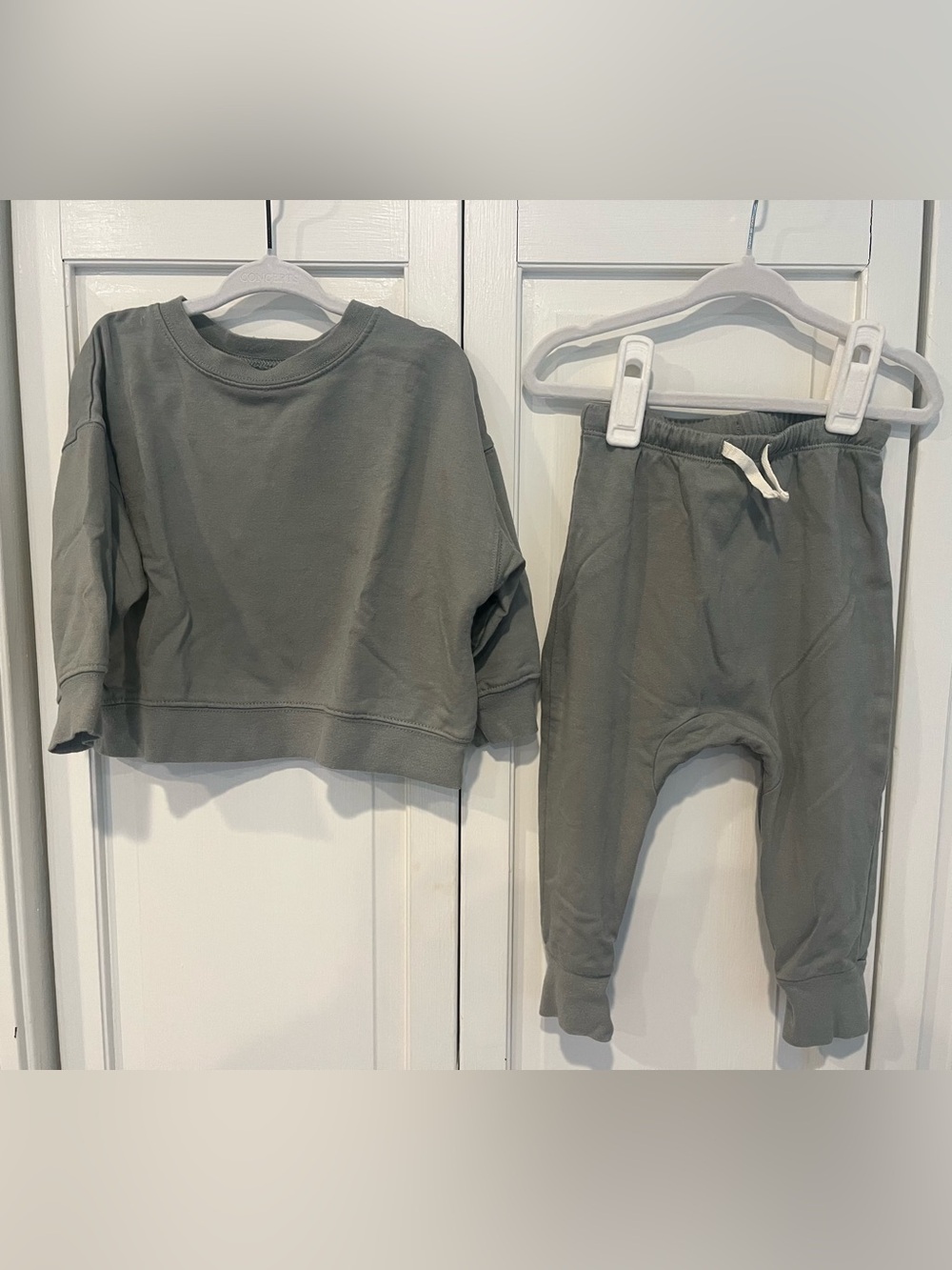 Gunamuna Fleece Sweatsuit in sage, size 18-24 months